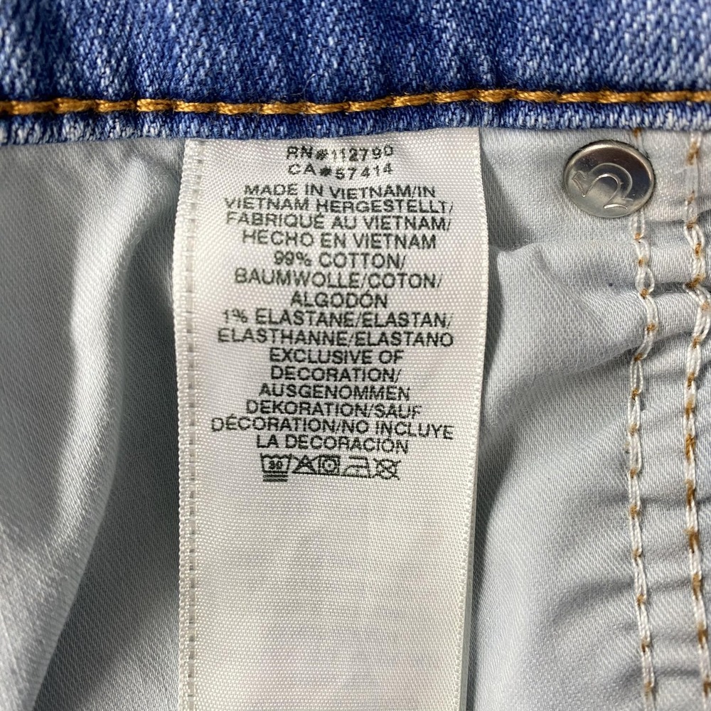 True Religion Geno Jeans Mens 31Wx33 Light Wash Slim Straight Denim Stretch - Picture 10 of 16